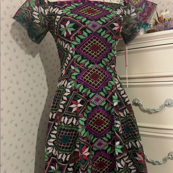 Alex Marie Multicolor Geometric Midi Dress - Picture 6 of 11